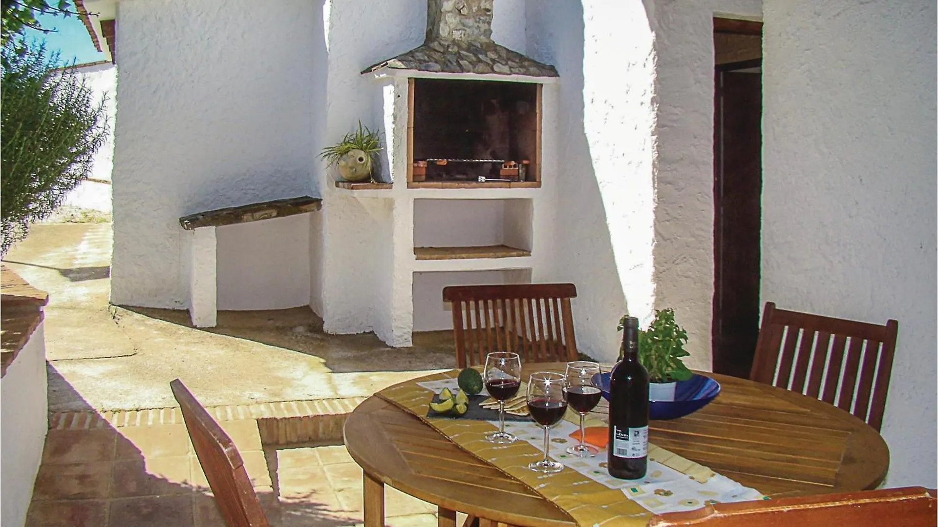 Cozy Home In El Borge With Kitchen Σπίτι διακοπών